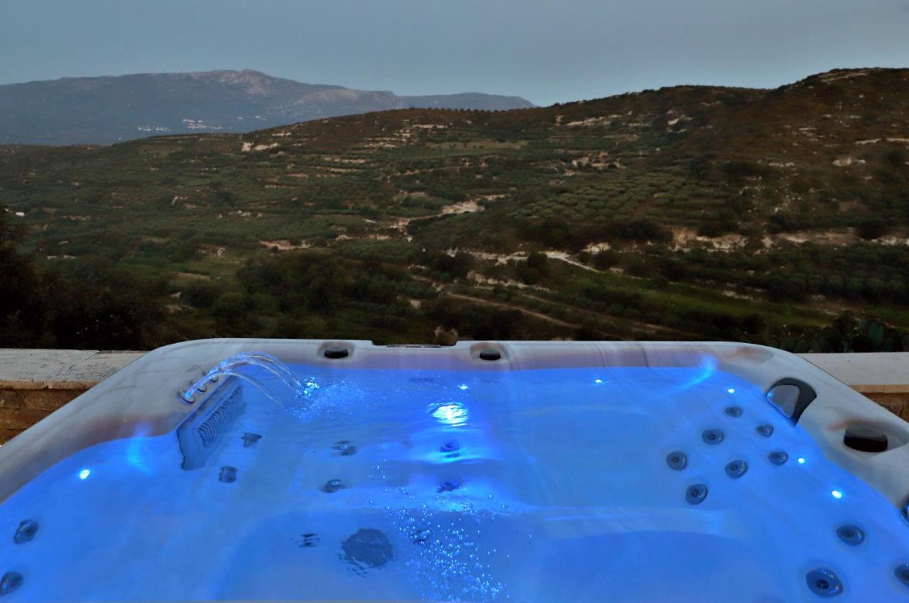 Amvikas Suites-Sitia Esterno foto