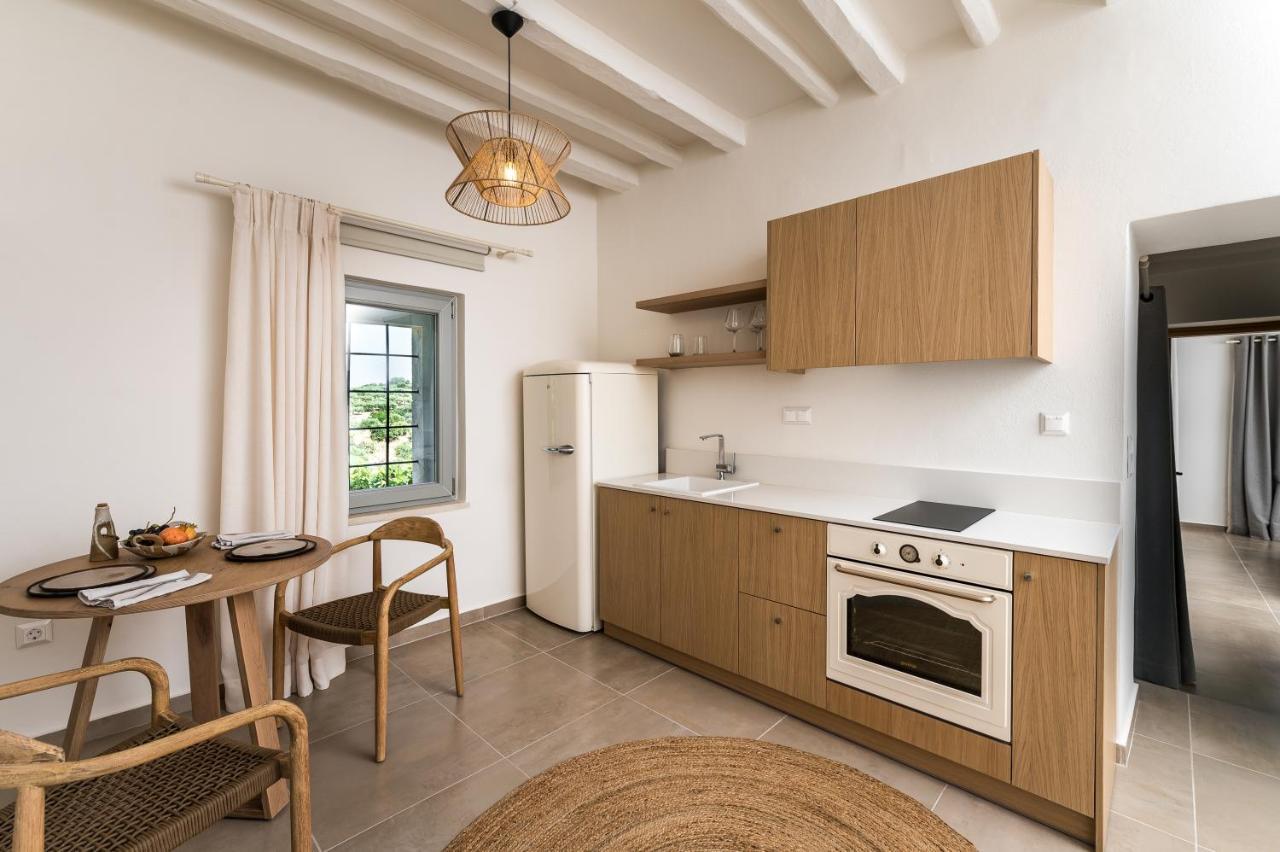 Amvikas Suites-Sitia Esterno foto